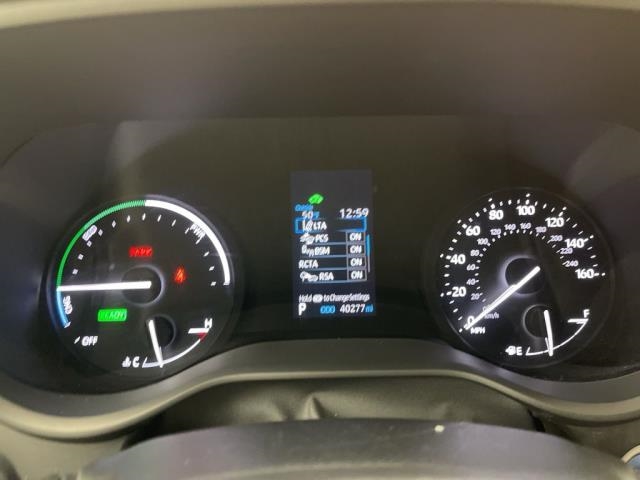 2024 Toyota Sienna LE FWD