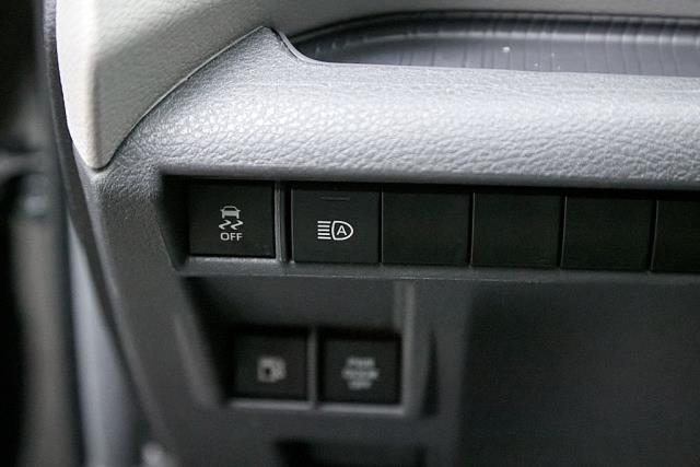 2024 Toyota Sienna LE FWD