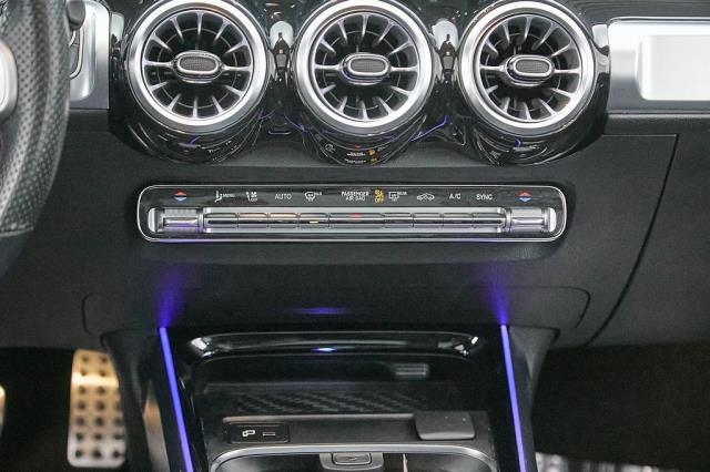 2022 Mercedes-Benz GLB AMG GLB 35 AWD