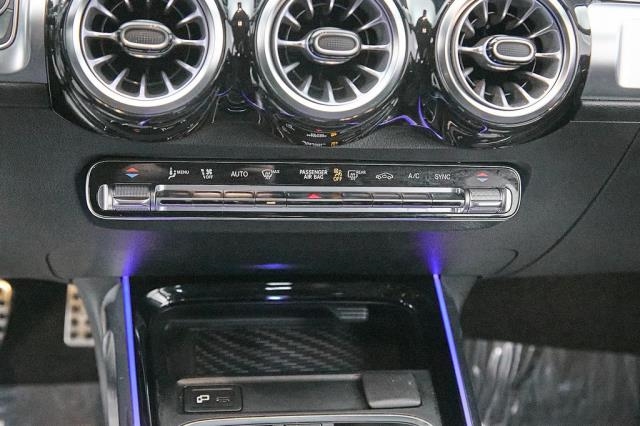 2022 Mercedes-Benz GLB AMG GLB 35 AWD