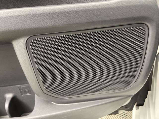 2024 Toyota Sienna LE FWD