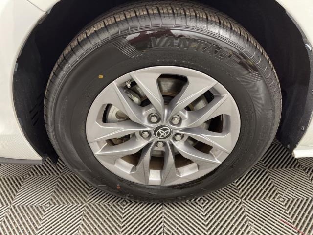 2024 Toyota Sienna LE FWD