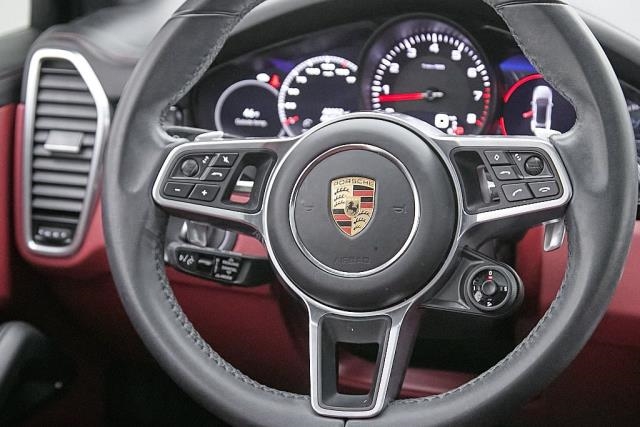 2022 Porsche Cayenne Platinum Edition AWD
