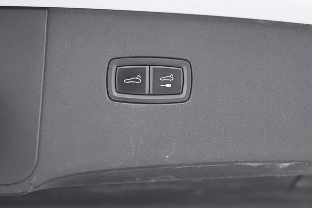 2022 Porsche Cayenne Platinum Edition AWD