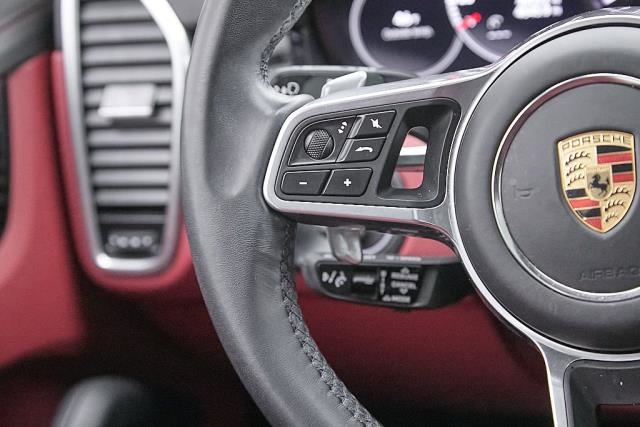 2022 Porsche Cayenne Platinum Edition AWD