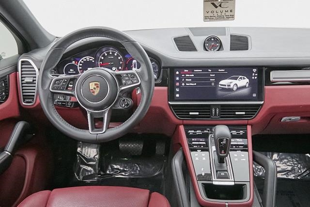 2022 Porsche Cayenne Platinum Edition AWD