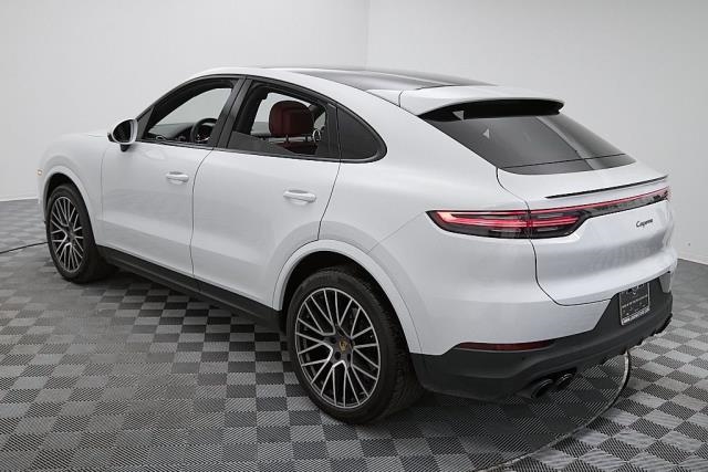 2022 Porsche Cayenne Platinum Edition AWD
