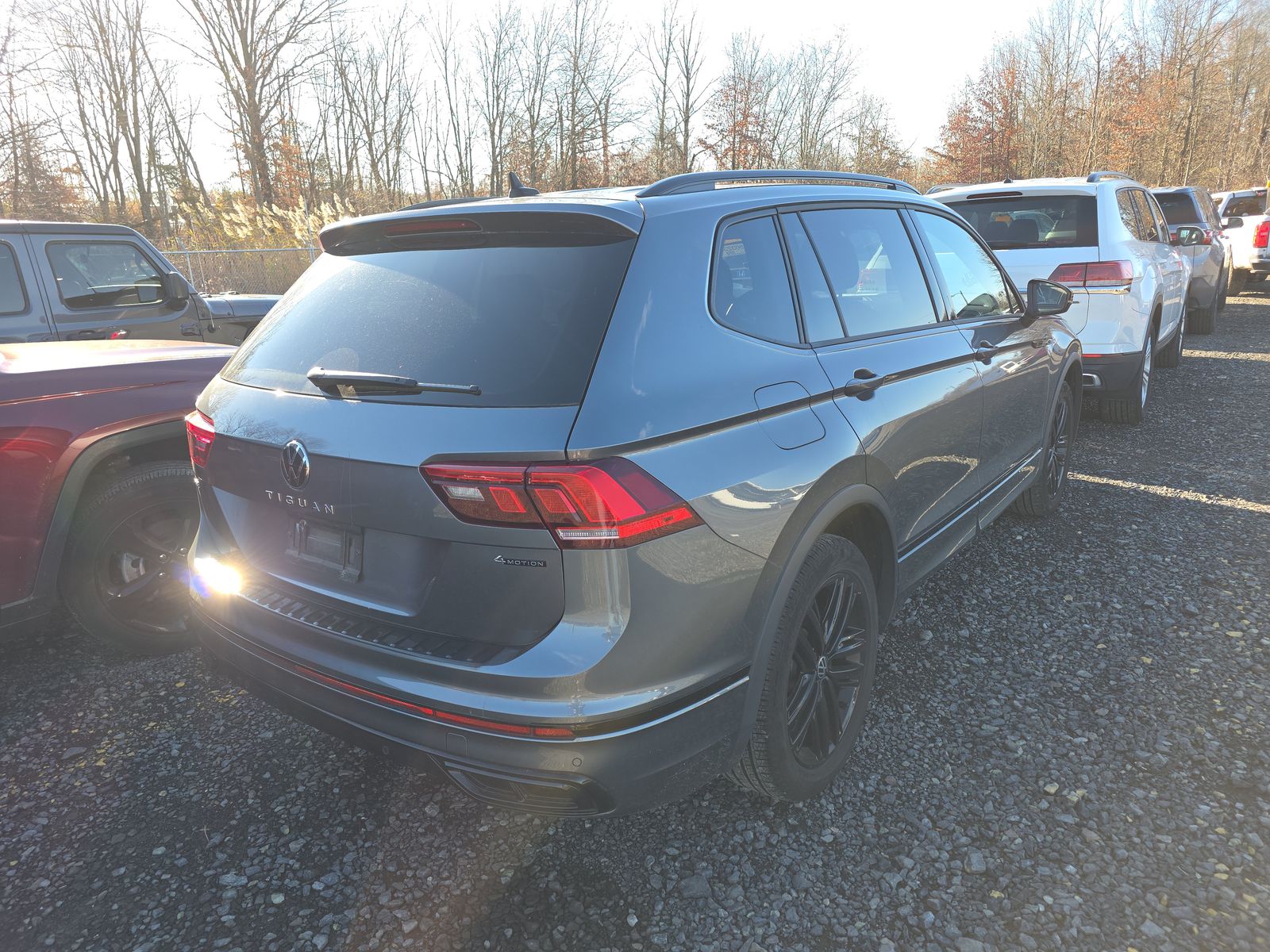 2022 Volkswagen Tiguan 2.0T SE R-Line Black AWD