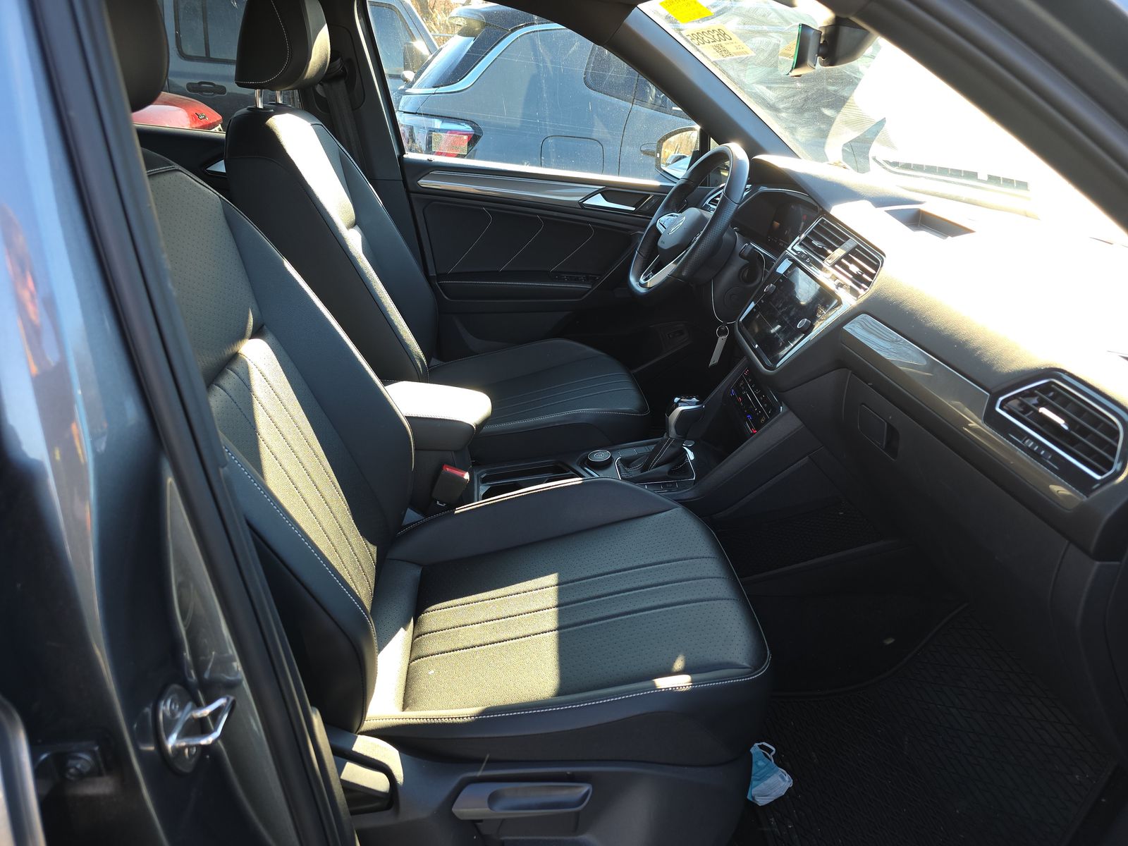 2022 Volkswagen Tiguan 2.0T SE R-Line Black AWD