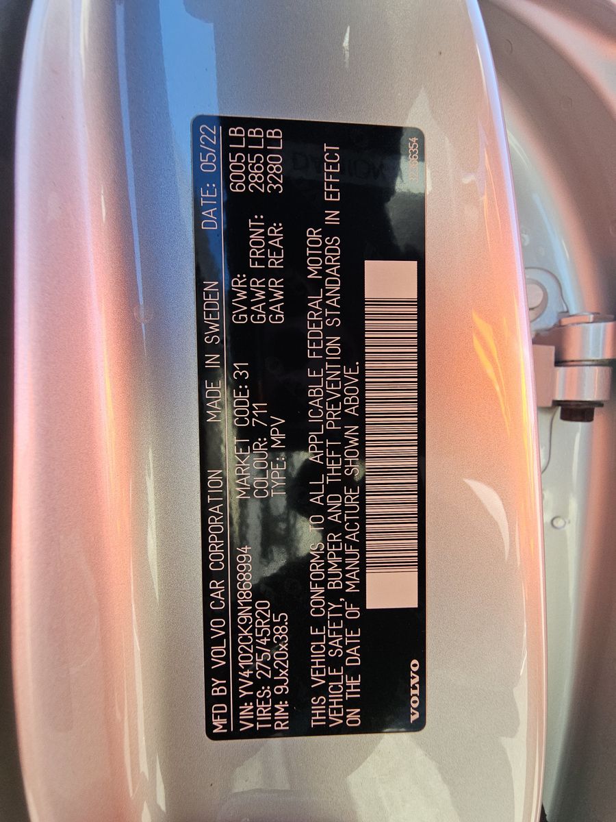 2022 Volvo XC90 T5 Momentum FWD