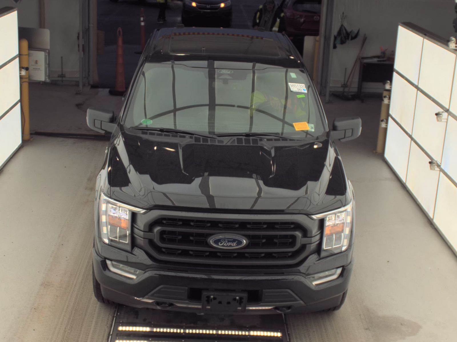 2022 Ford F-150 XLT AWD