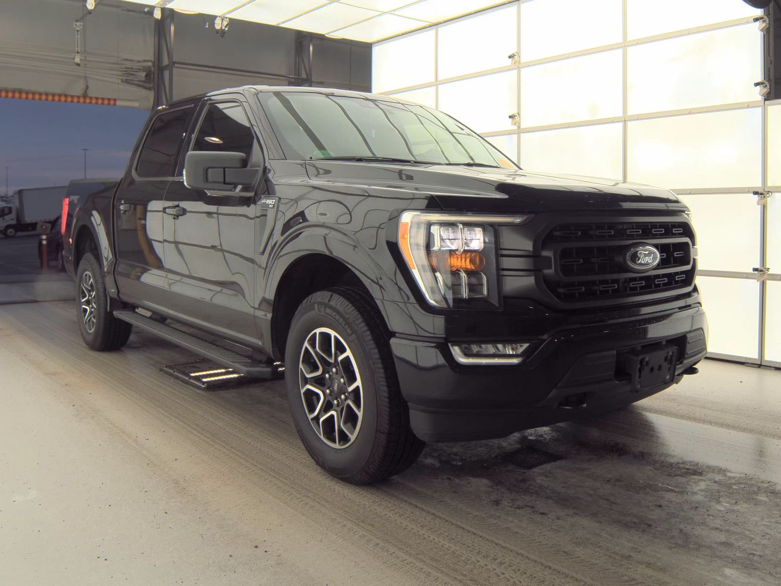2022 Ford F-150 XLT AWD