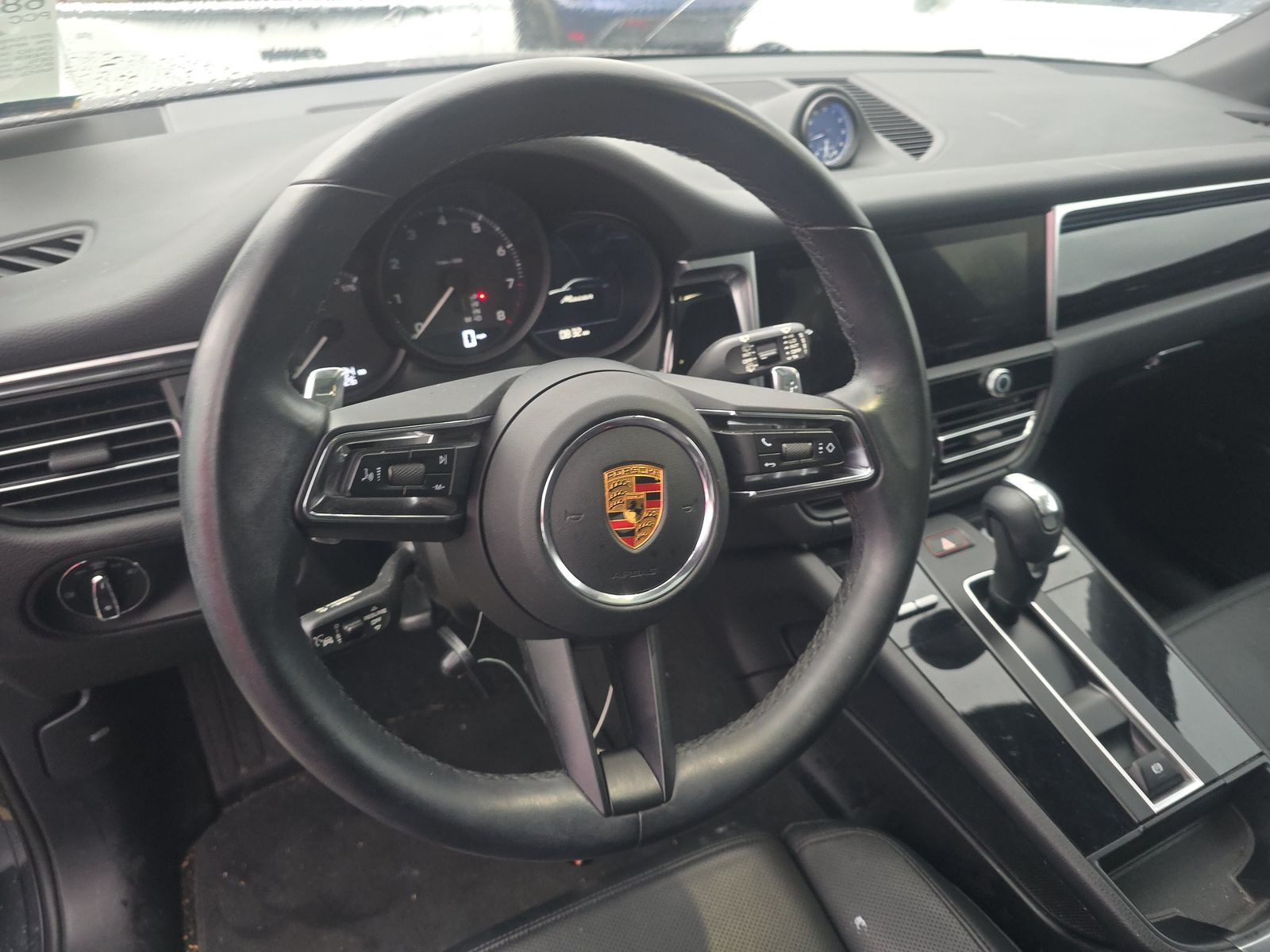 2023 Porsche Macan Base AWD