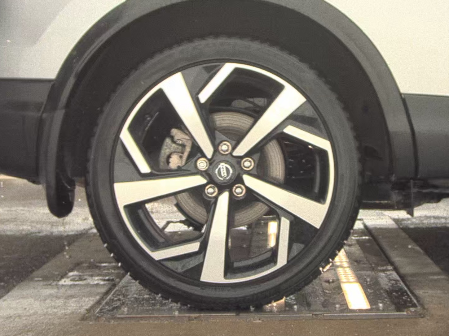 2022 Nissan Rogue Sport SL AWD