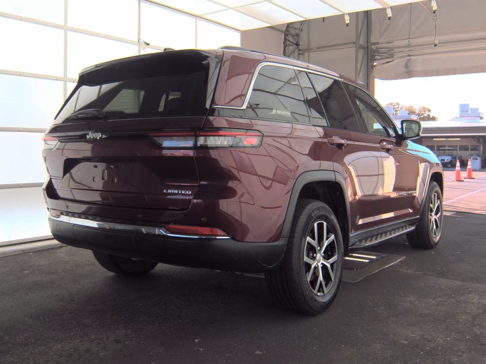 2025 Jeep Grand Cherokee Limited RWD