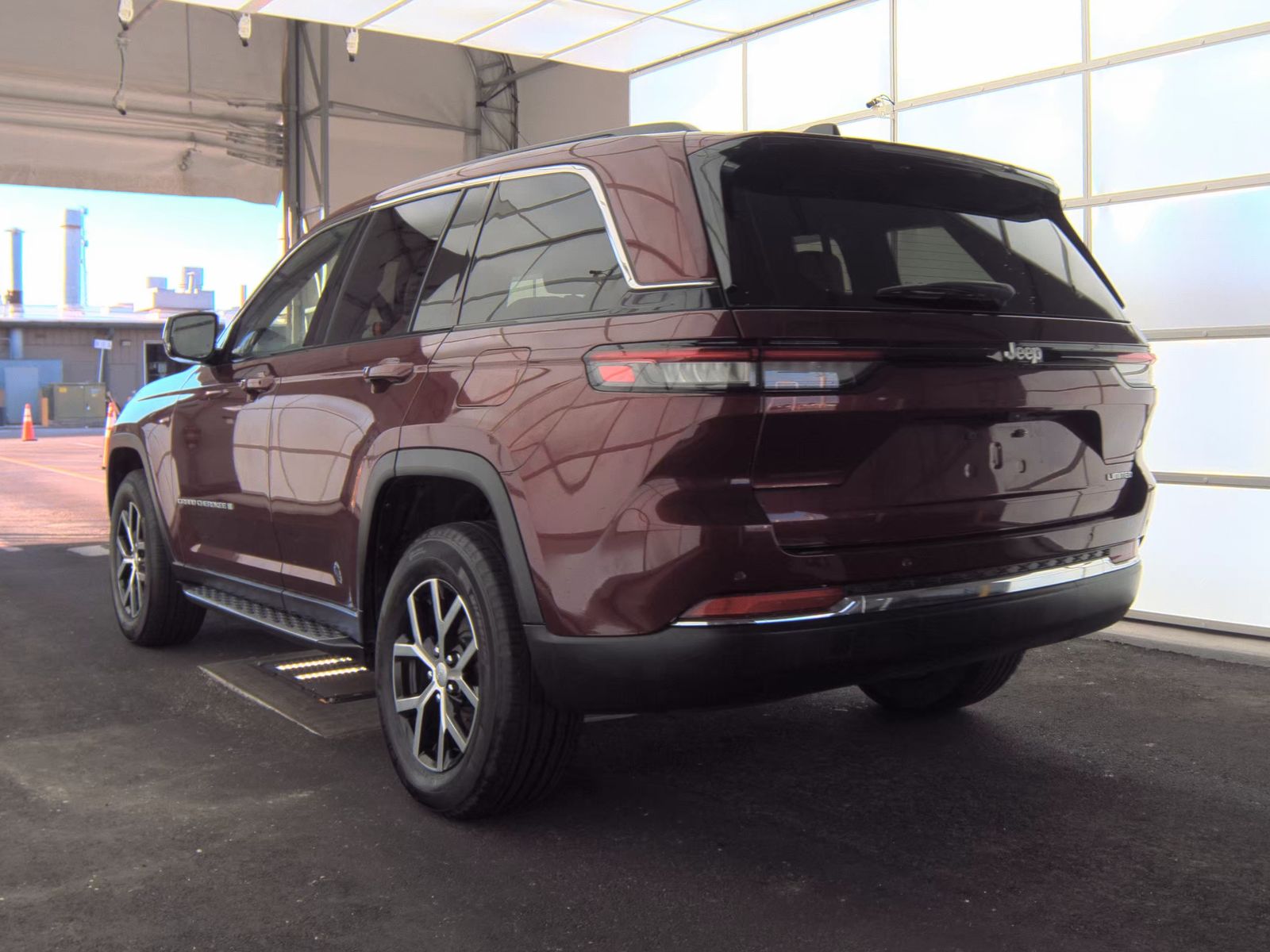 2025 Jeep Grand Cherokee Limited RWD