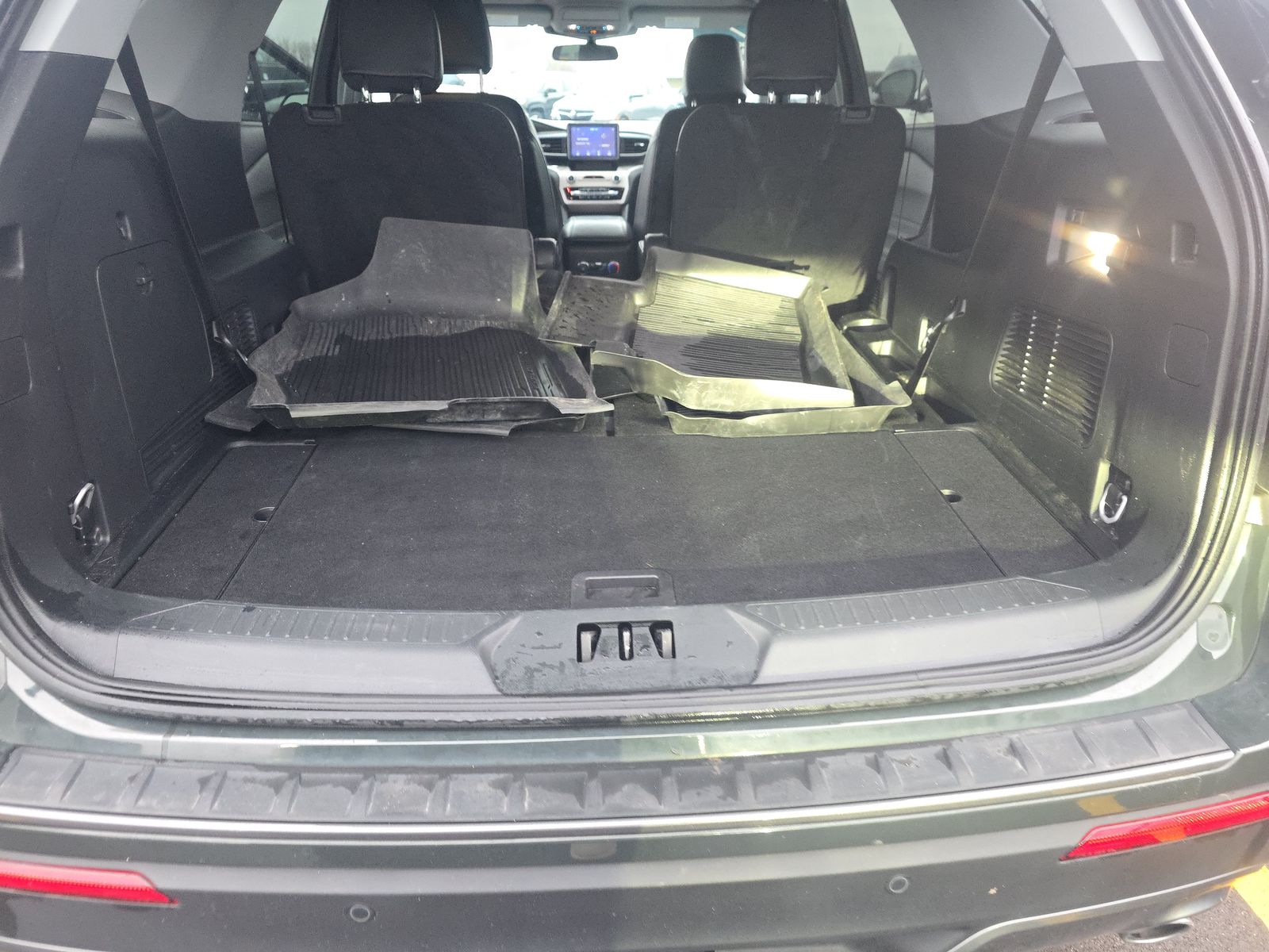 2023 Ford Explorer XLT AWD