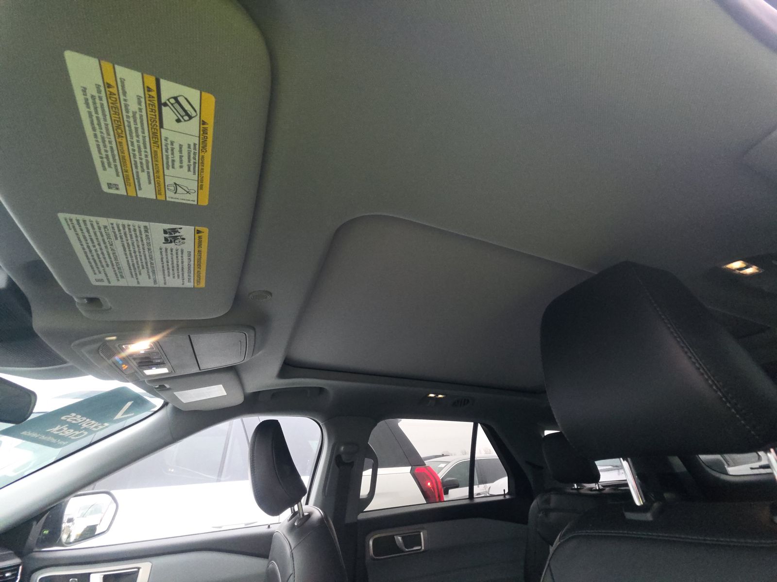 2023 Ford Explorer XLT AWD