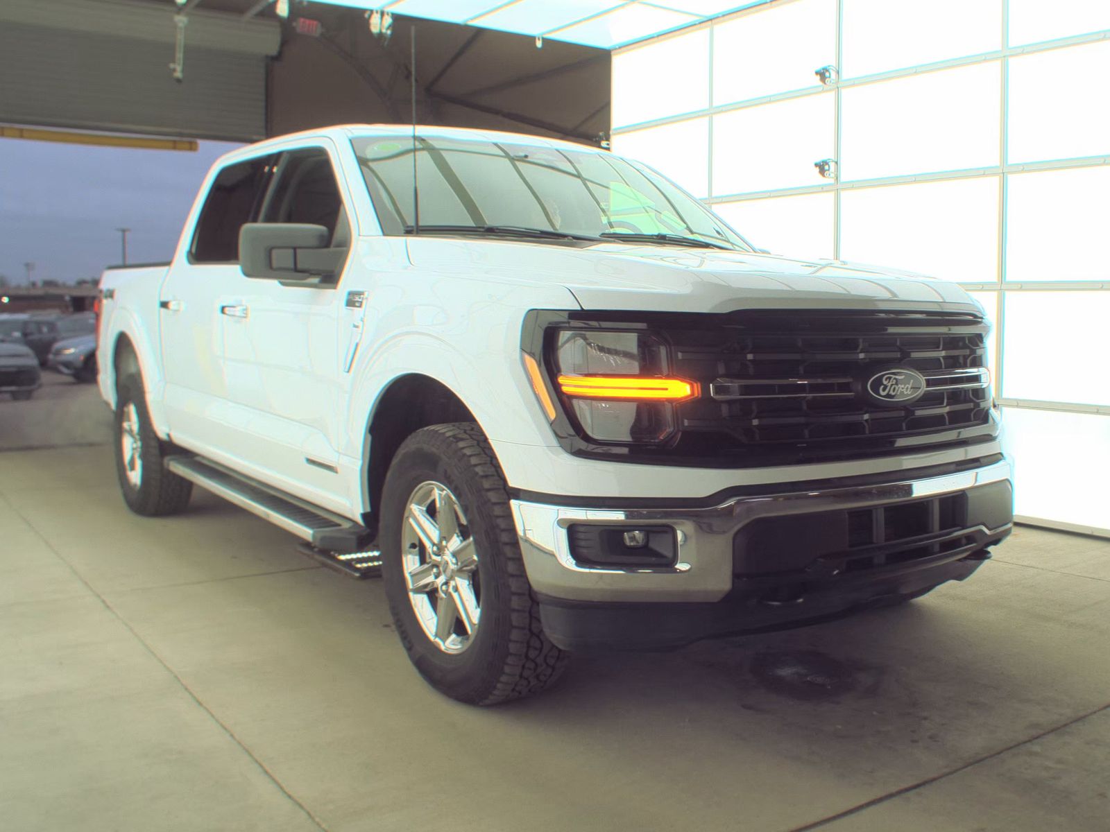 2025 Ford F-150 Hybrid XLT AWD