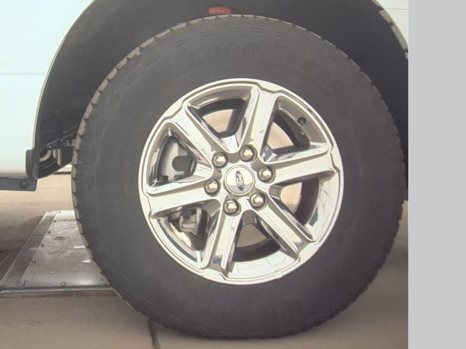 2025 Ford F-150 Hybrid XLT AWD