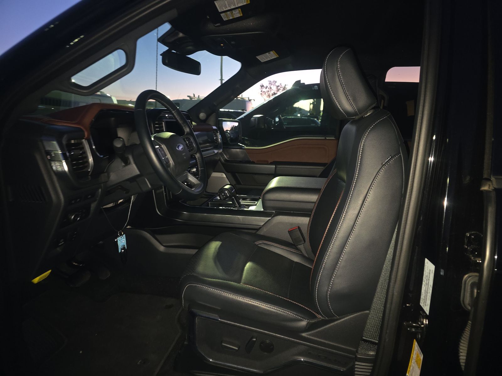 2022 Ford F-150 Lariat RWD