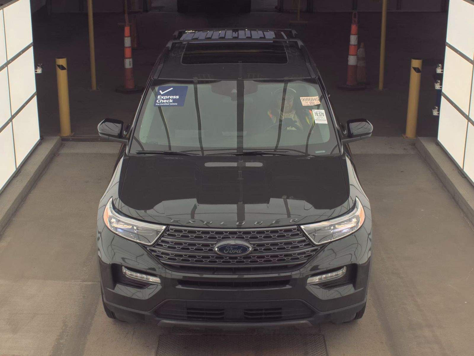 2023 Ford Explorer XLT AWD