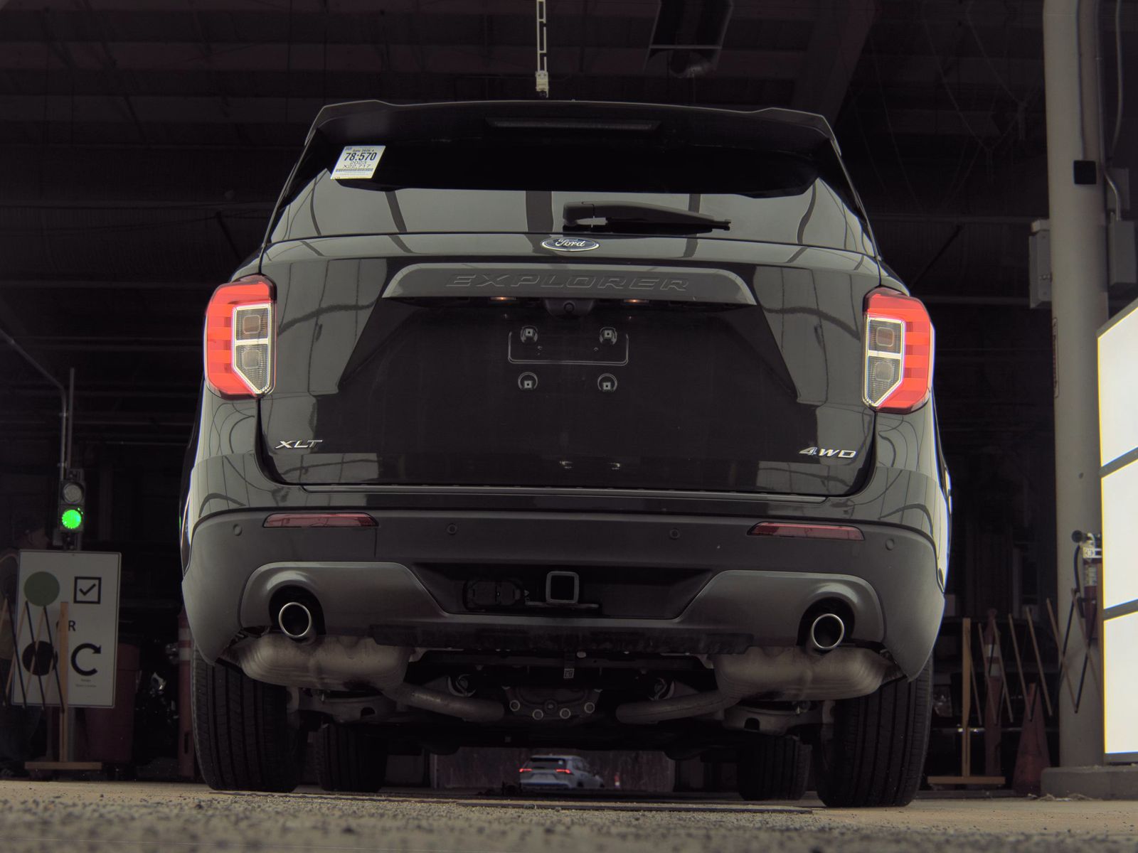 2023 Ford Explorer XLT AWD