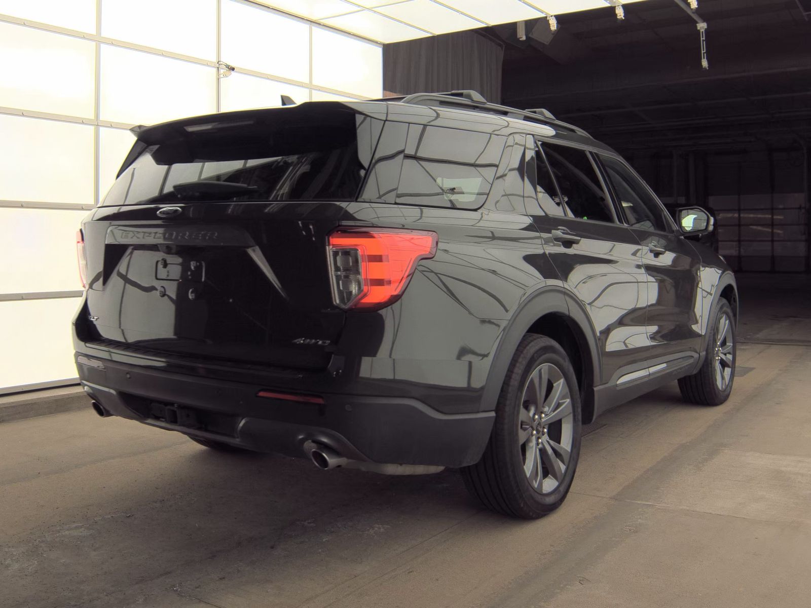 2023 Ford Explorer XLT AWD