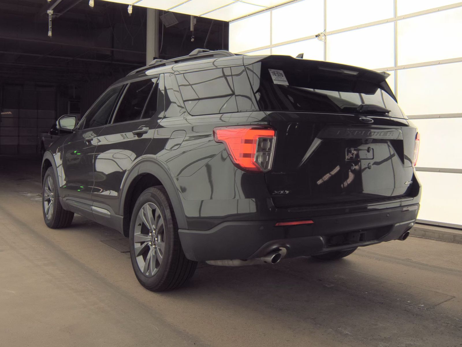 2023 Ford Explorer XLT AWD