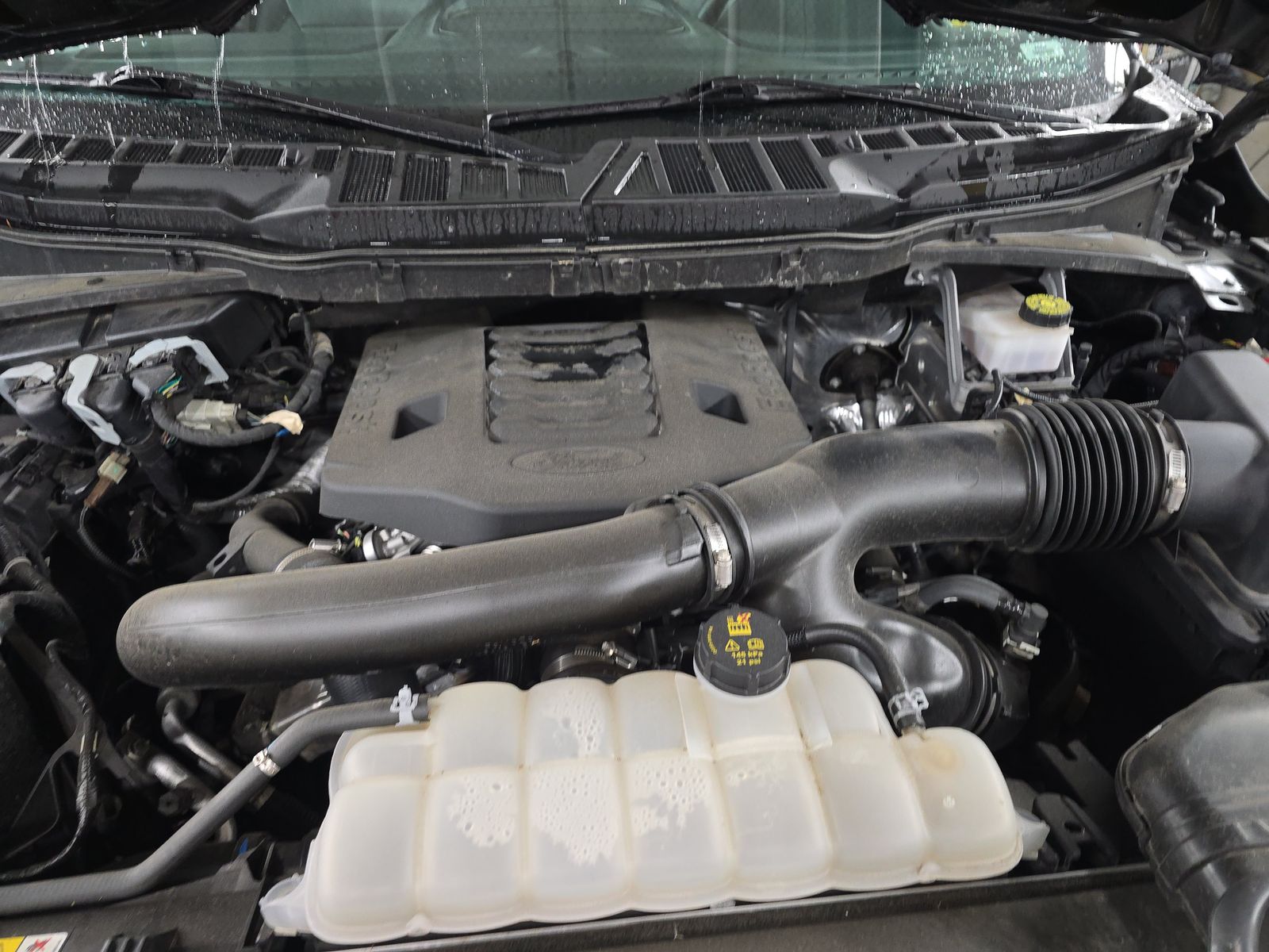 2023 Ford F-150 Lariat AWD