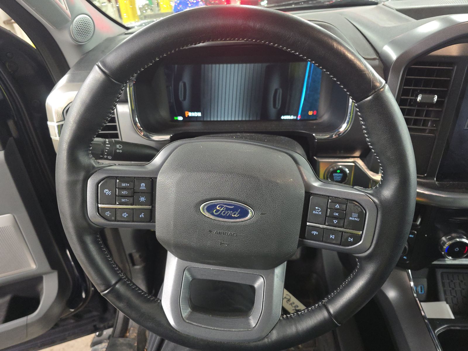 2023 Ford F-150 Lariat AWD