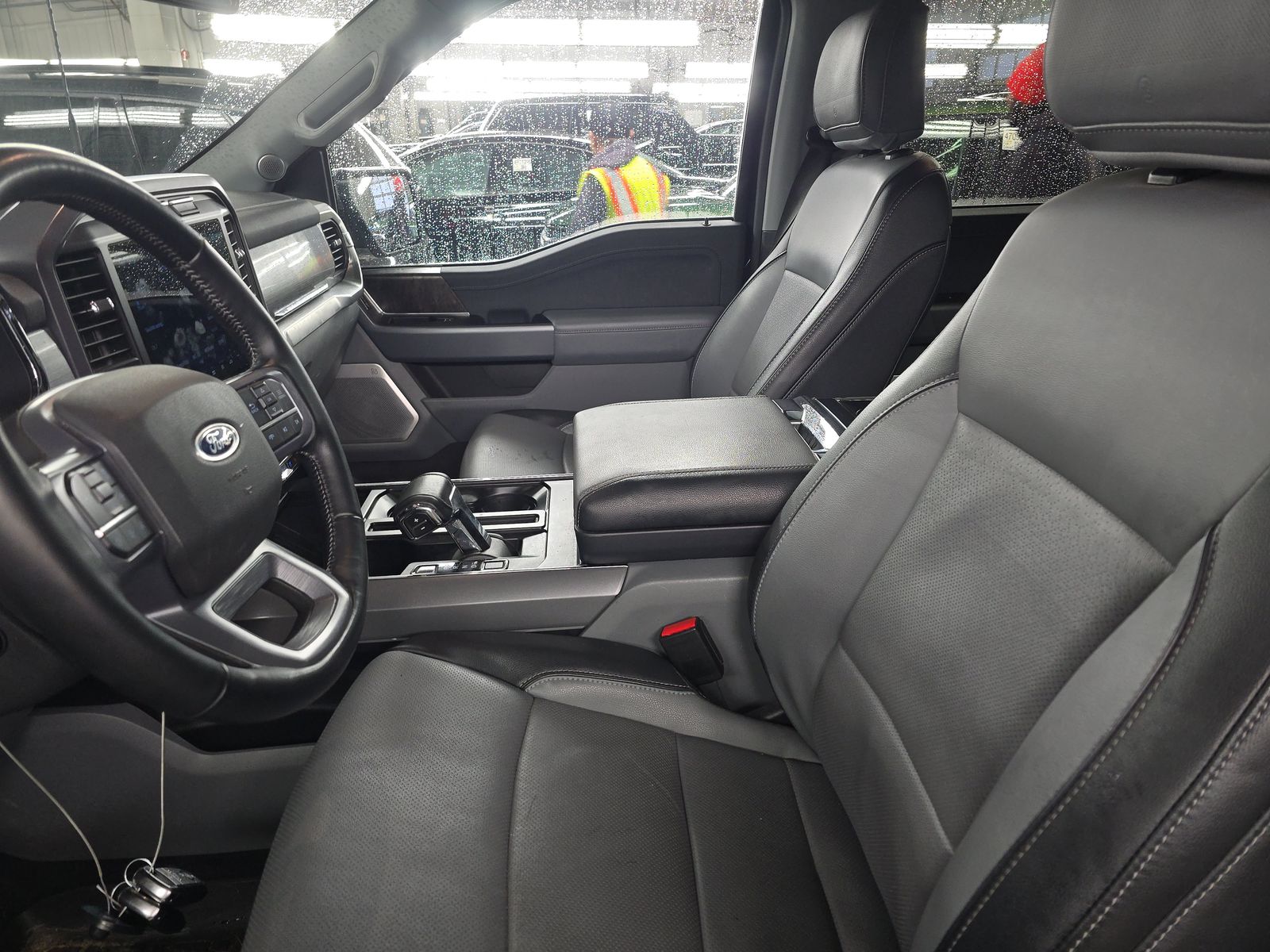 2023 Ford F-150 Lariat AWD