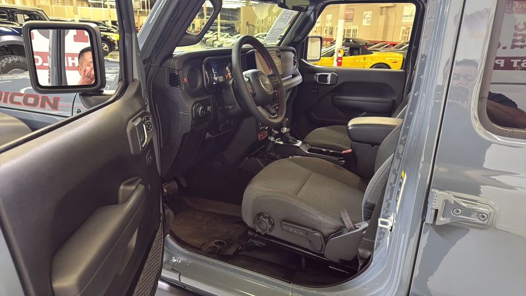 2024 Jeep Wrangler Rubicon AWD