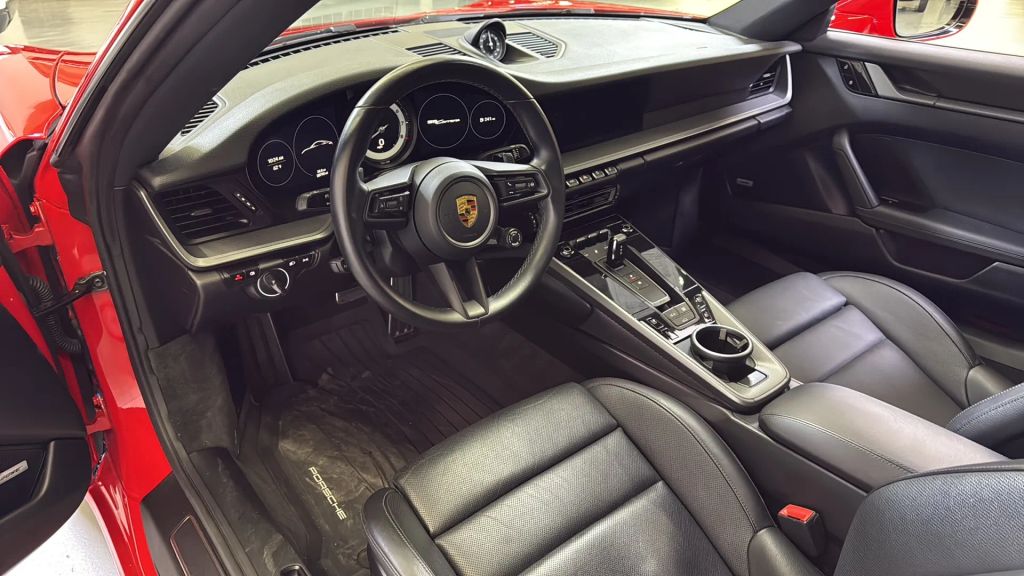 2021 Porsche 911 Carrera RWD