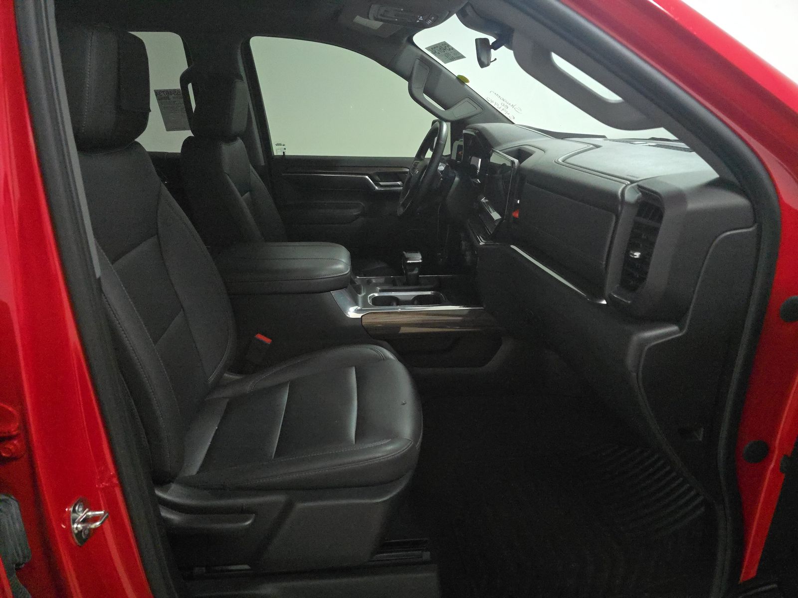 2024 Chevrolet Silverado 1500 LT RWD