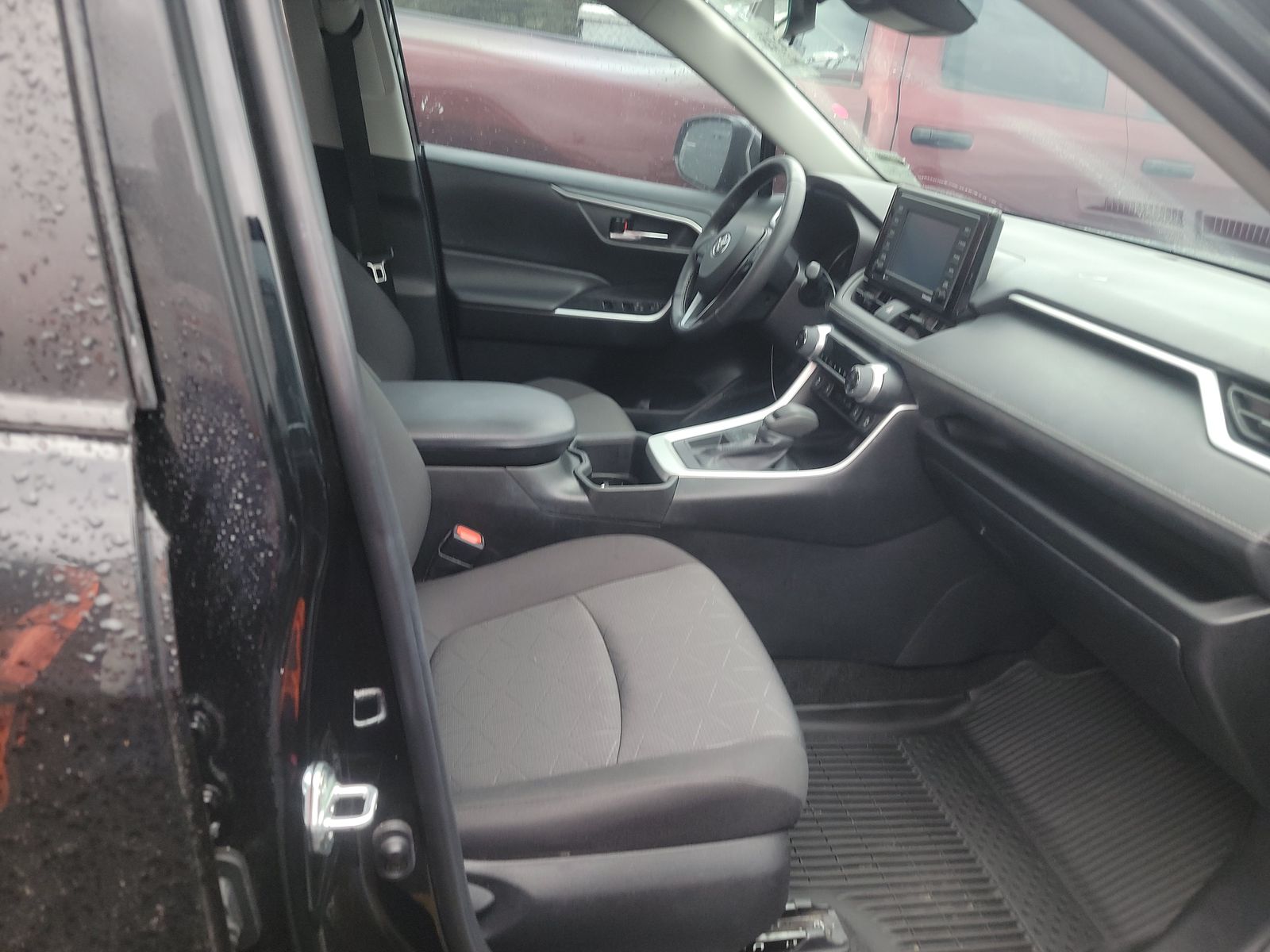 2022 Toyota RAV4 XLE FWD