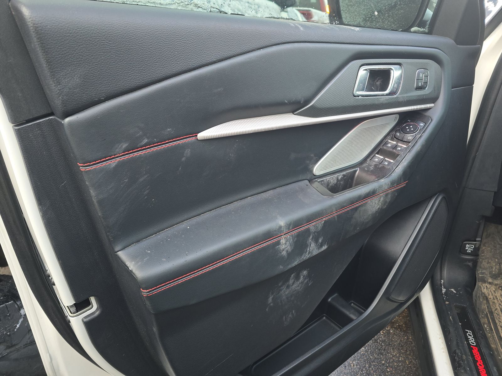 2025 Ford Explorer ST AWD