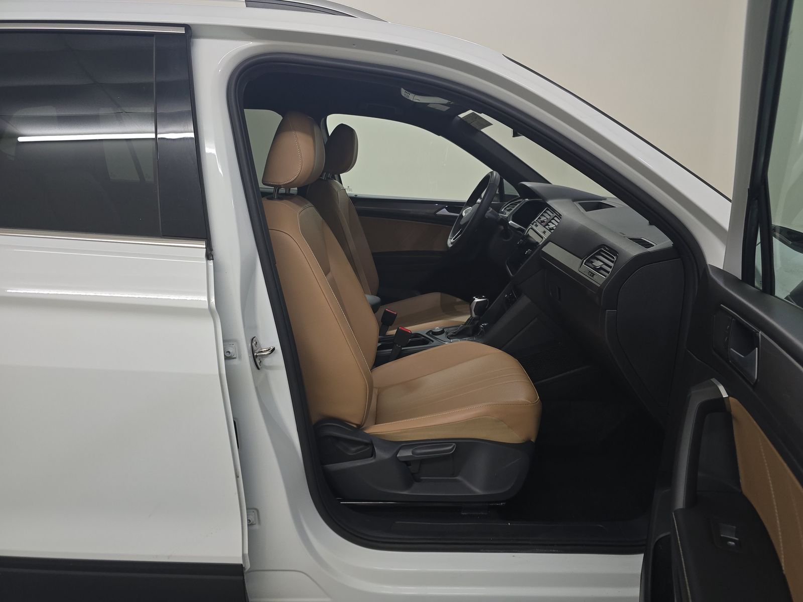 2024 Volkswagen Tiguan 2.0T SE AWD