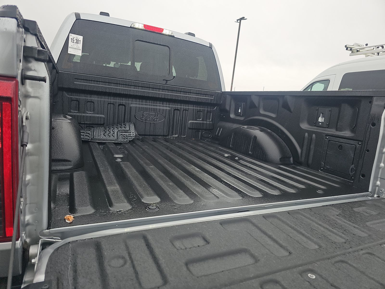 2024 Ford F-150 Hybrid XLT AWD