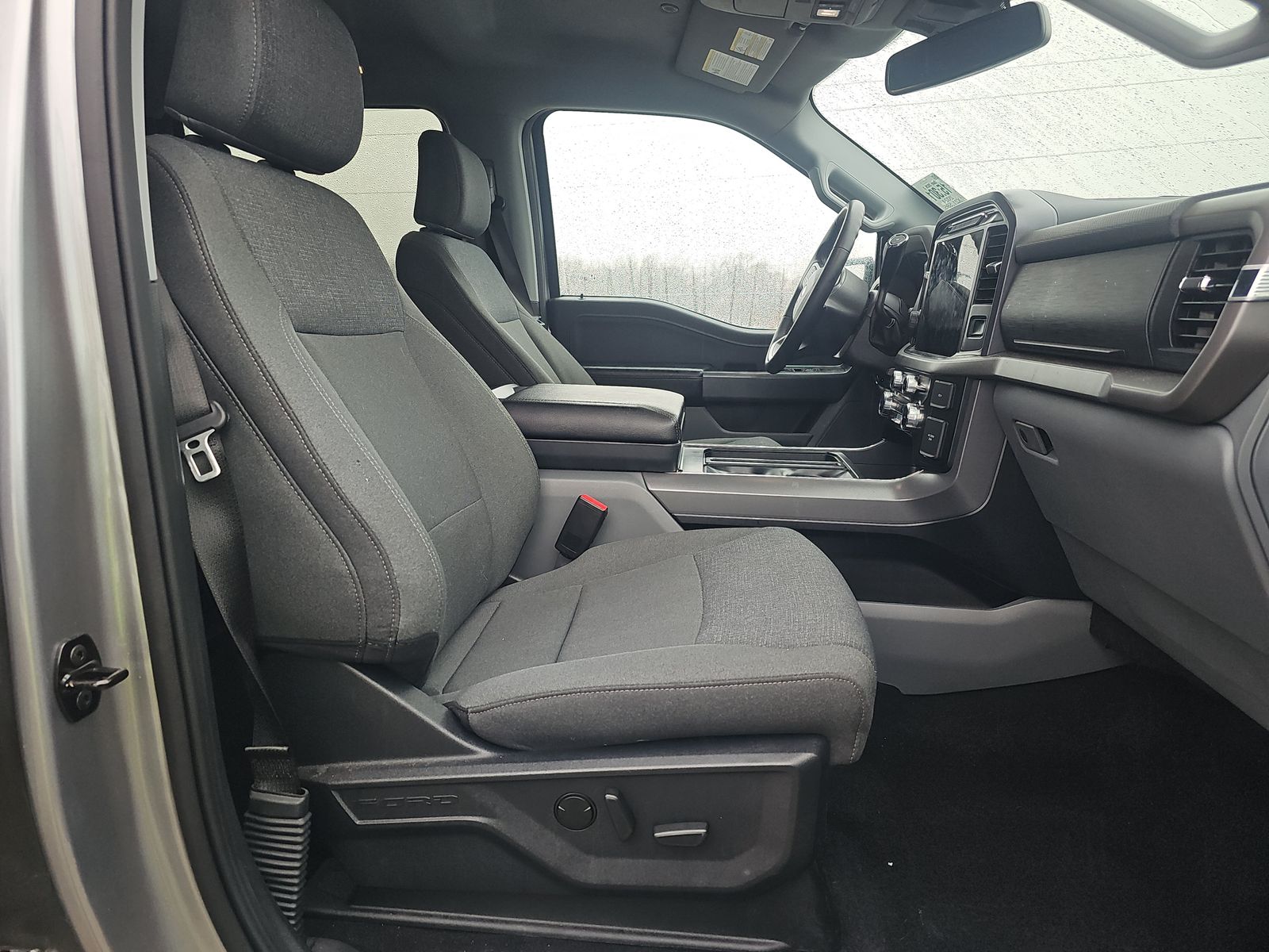 2024 Ford F-150 Hybrid XLT AWD