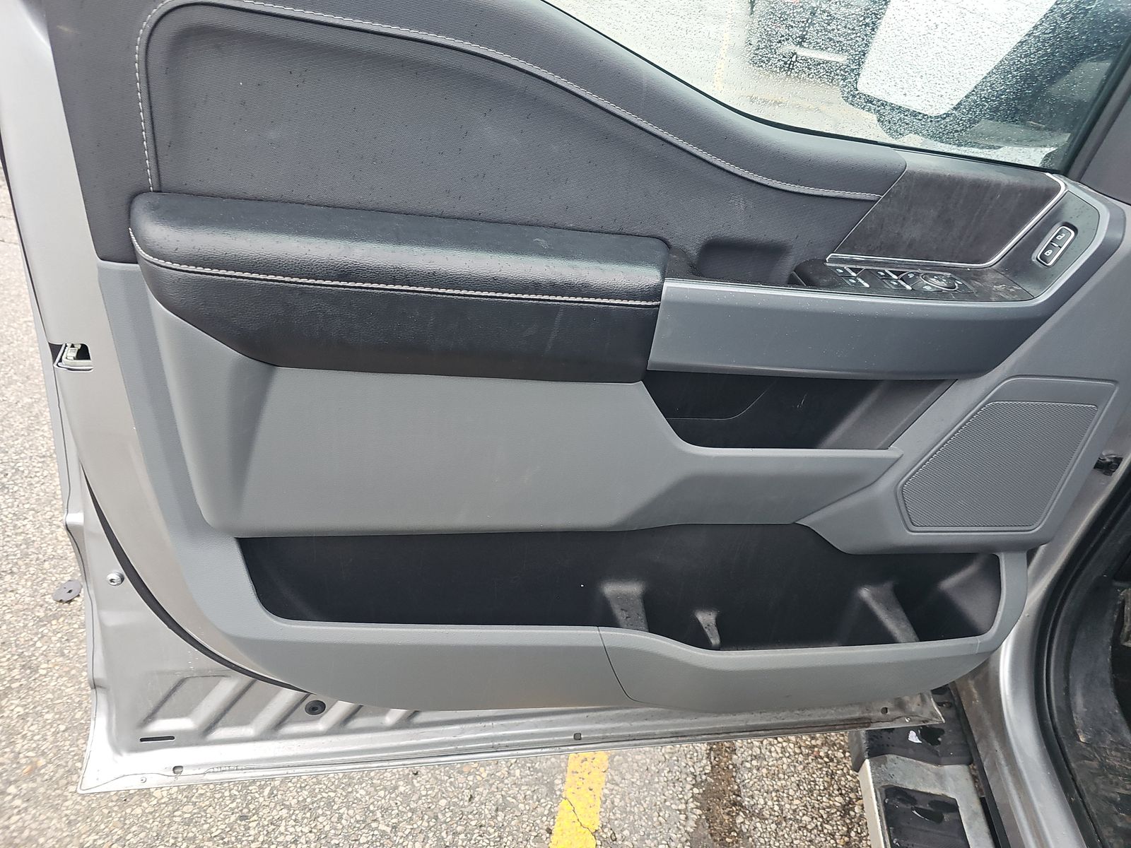 2024 Ford F-150 Hybrid XLT AWD