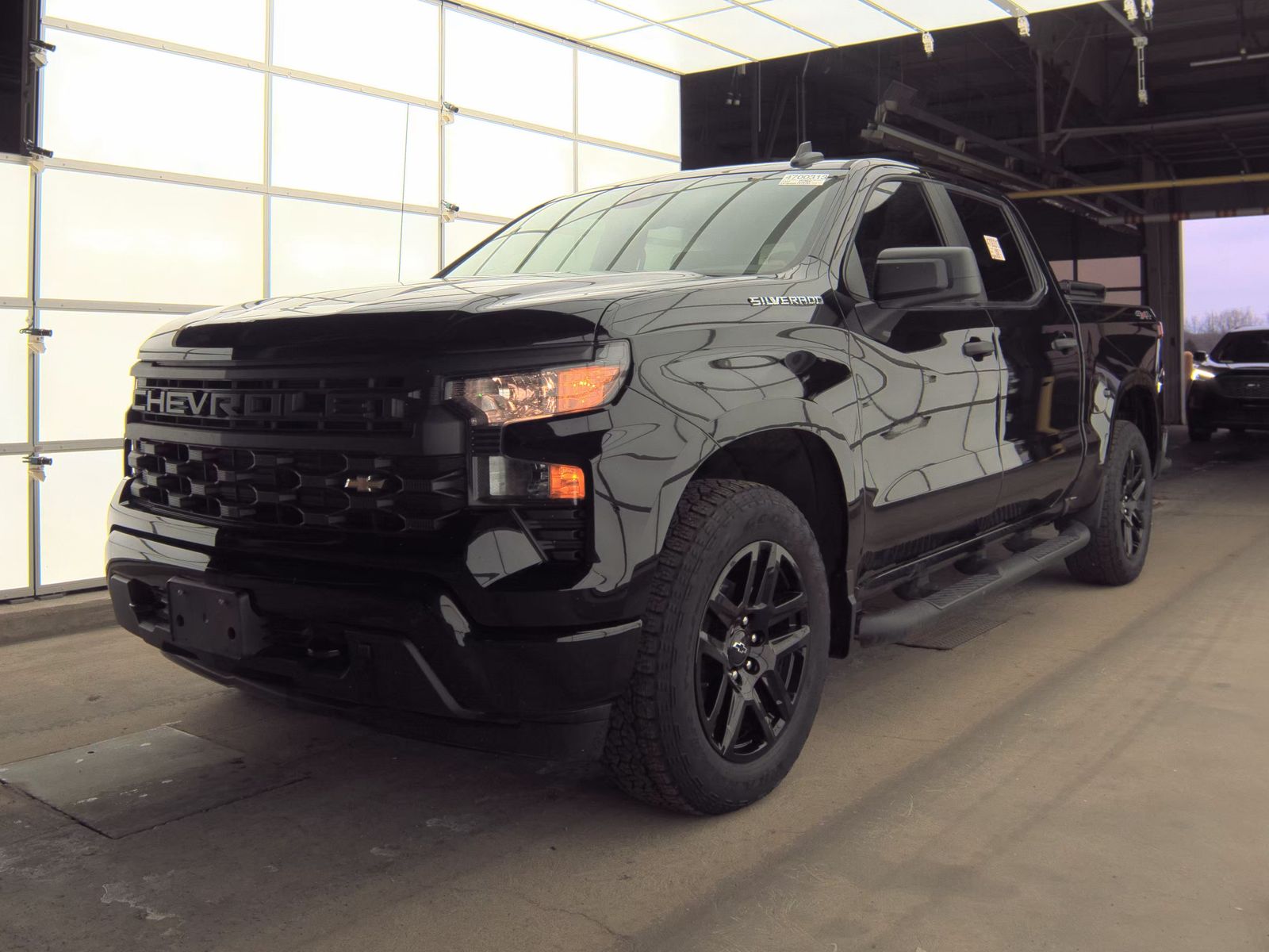2024 Chevrolet Silverado 1500 Custom AWD
