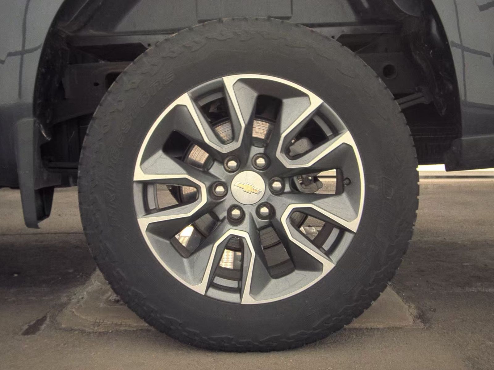 2023 Chevrolet Silverado 1500 LT AWD