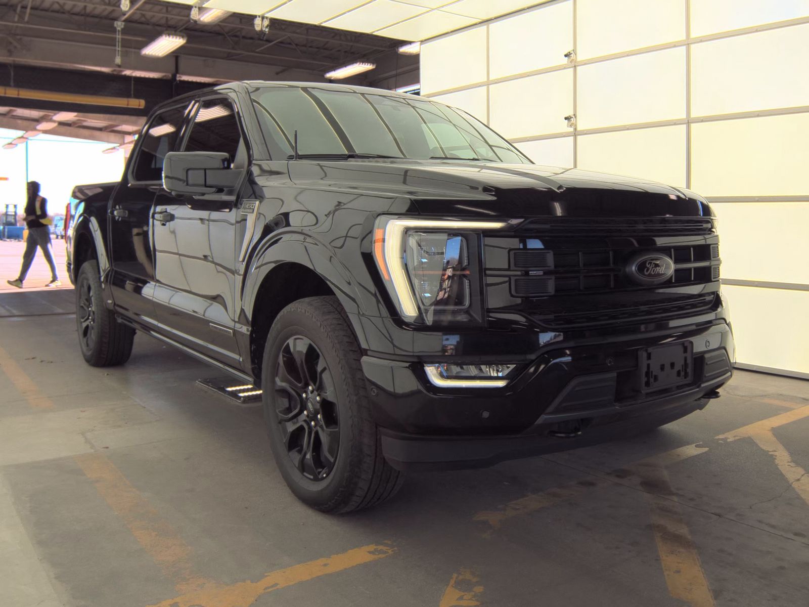 2023 Ford F-150 Hybrid Platinum AWD