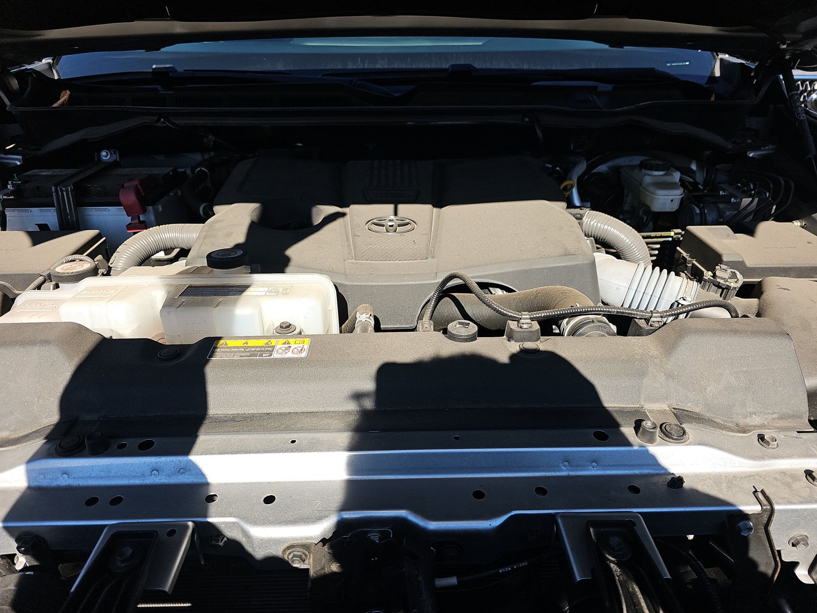 2023 Toyota Tundra SR5 AWD