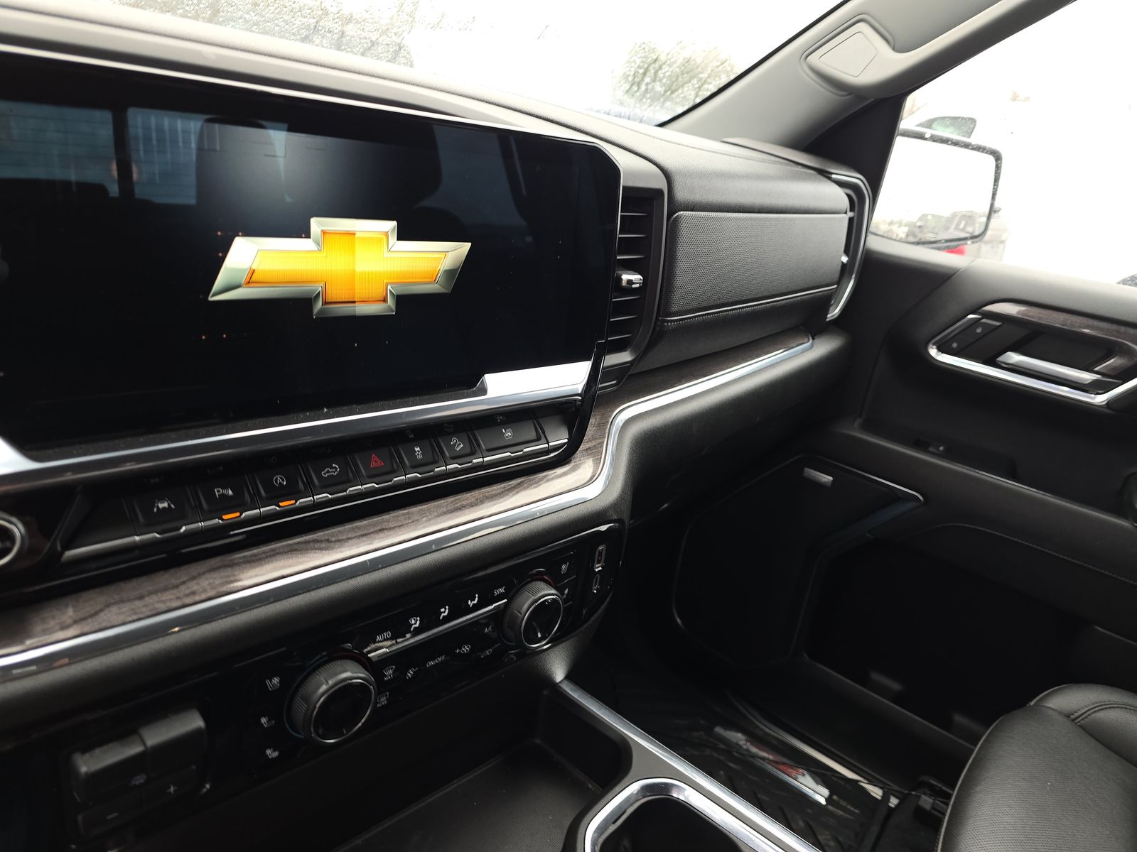 2023 Chevrolet Silverado 1500 LTZ AWD