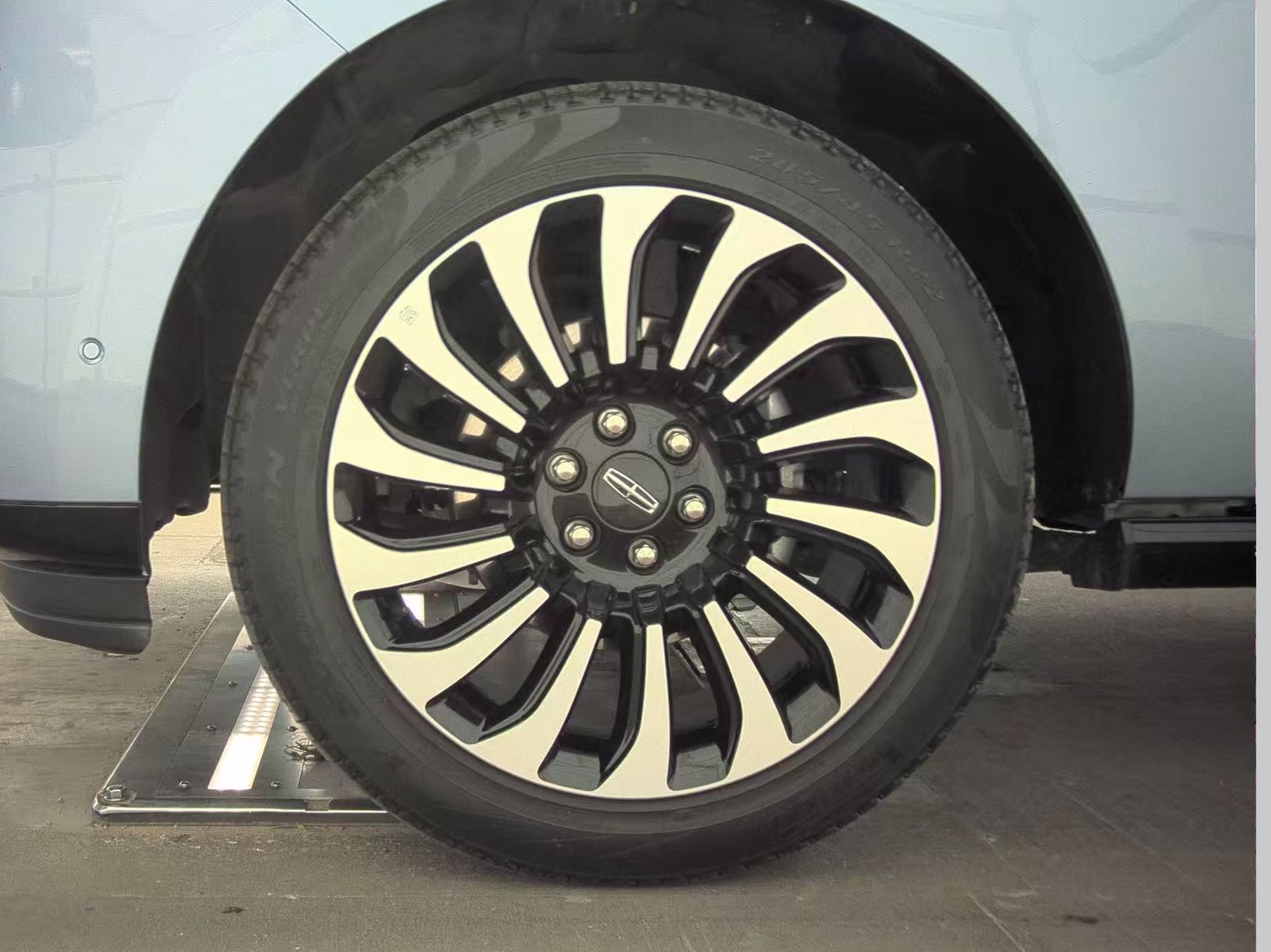 2023 Lincoln Navigator L Black Label AWD