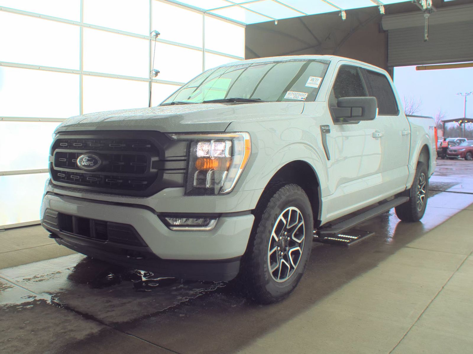 2023 Ford F-150 XLT AWD