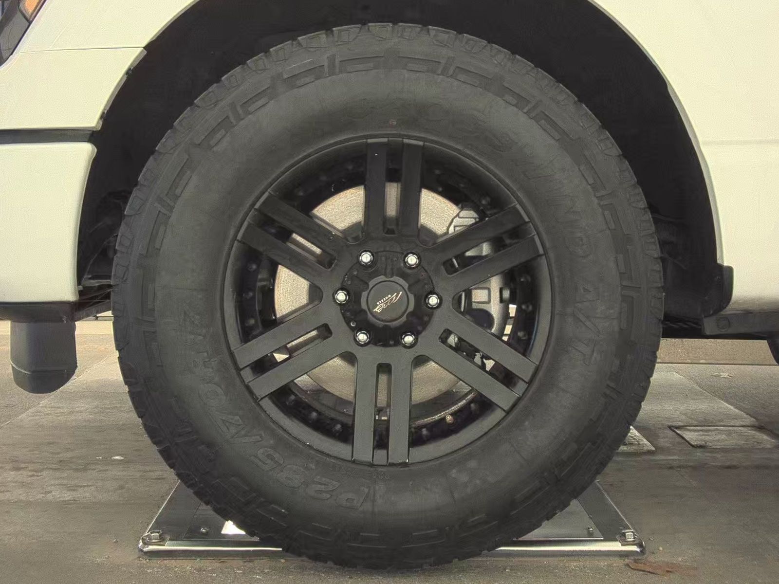 2024 Ford F-150 STX RWD