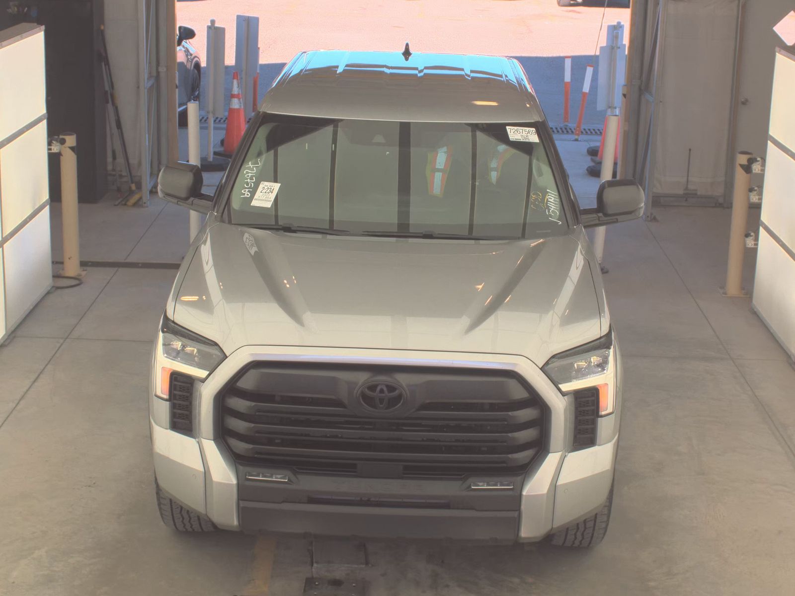 2023 Toyota Tundra SR5 AWD